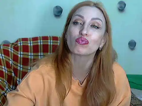 Snapshot of Jillian_Pattie chatting on 03-15-25, 03:37 Jillian Pattie online show from 03-15-25, 03:37