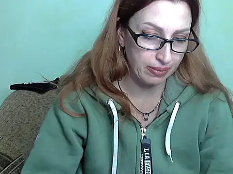 Jillian Pattie online show from 11-02-25, 03:17