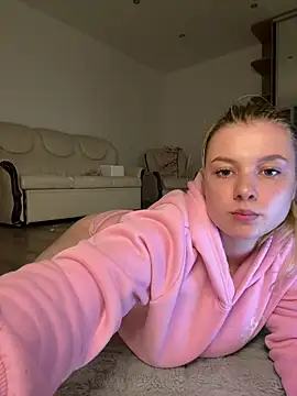 freiiaflower online show from 05-31-26, 08:31