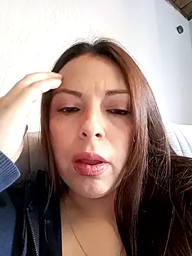 seherlatin online show from 11-13-25, 06:34