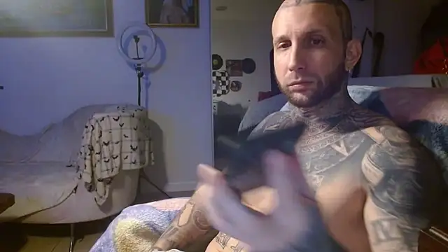 bobbybacala91 online show from 10-29-25, 09:19