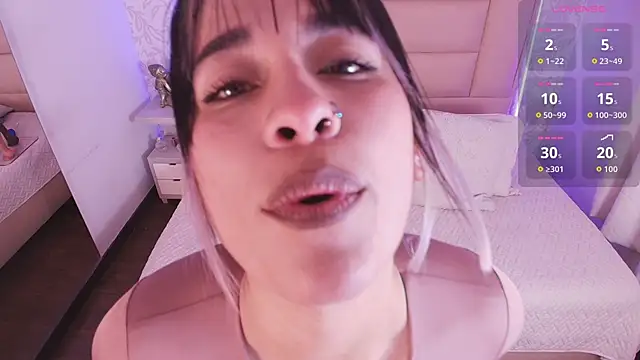 monserrat towers online show from 11-17-25, 01:15