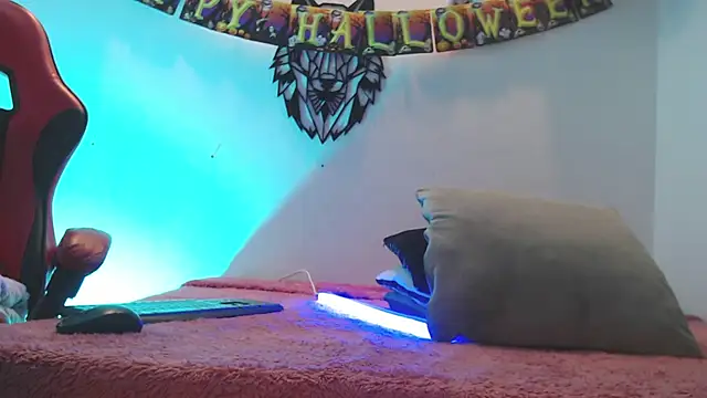 Katy Van online show from 10-08-25, 08:53