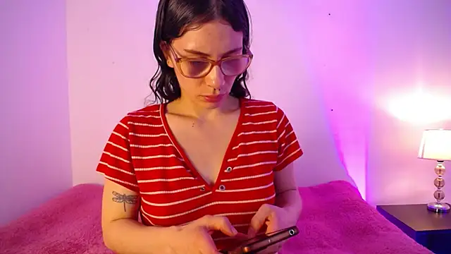 Katy Van online show from 10-04-25, 08:54