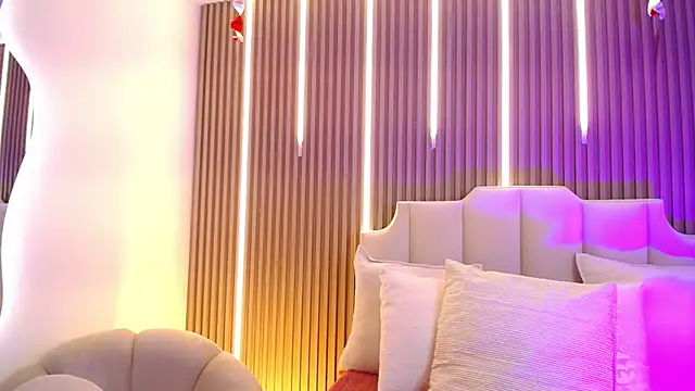 Katy Van online show from 02-10-26, 09:03