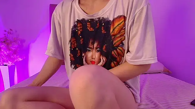 Katy Van online show from 09-30-25, 04:51