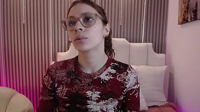 Katy Van online show from 03-31-26, 08:22