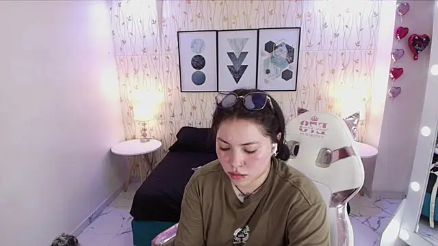 Isa reel online show from 03-19-25, 07:49