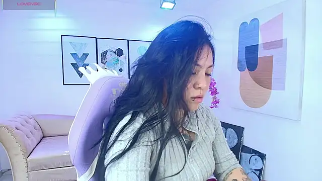 Snapshot of Isa_reel chatting on 07-18-26, 07:33 Isa reel online show from 07-18-26, 07:33