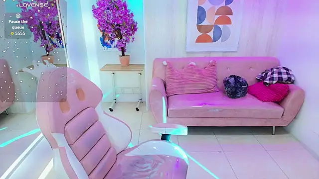 Isa reel online show from 11-23-25, 12:37