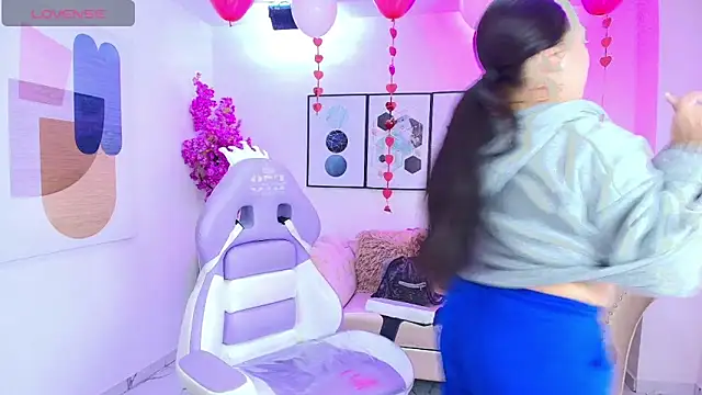 Isa reel online show from 02-15-26, 12:37