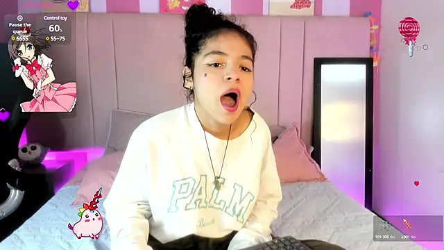 Snapshot of Winnifer_Gonzal chatting on 03-21-25, 04:39 Winnifer Gonzal online show from 03-21-25, 04:39