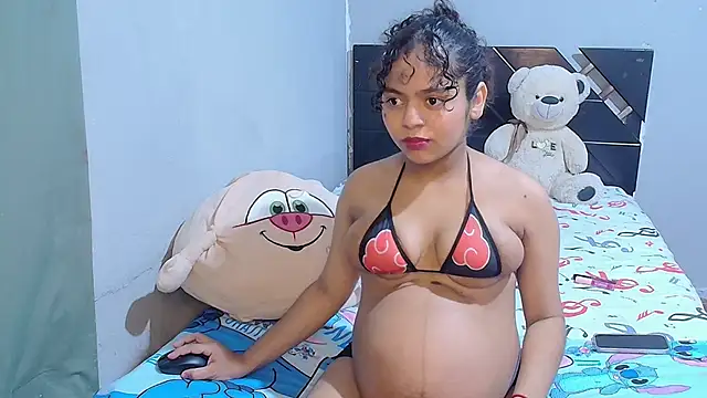 Snapshot of Winnifer_Gonzal chatting on 10-20-25, 03:30 Winnifer Gonzal online show from 10-20-25, 03:30