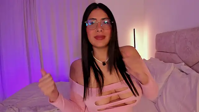 tina olsen07 online show from 04-12-26, 09:51