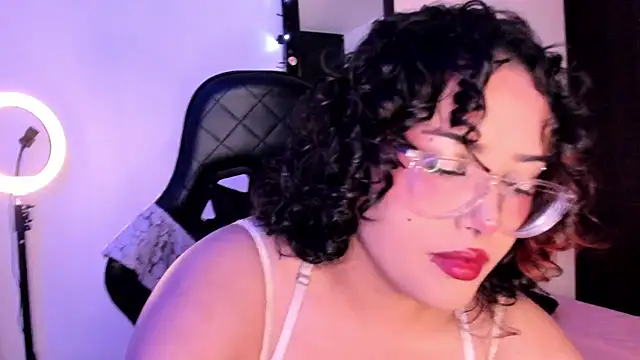 willow poisson online show from 07-20-26, 09:06