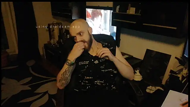 Snapshot of HardAlready chatting on 12-04-24, 06:44 HardAlready online show from 12-04-24, 06:44