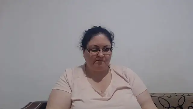 Snapshot of Nykyxo chatting on 06-11-26, 01:19 Nykyxo online show from 06-11-26, 01:19