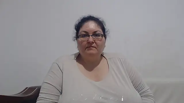 Snapshot of Nykyxo chatting on 06-23-26, 11:30 Nykyxo online show from 06-23-26, 11:30