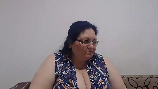 Snapshot of Nykyxo chatting on 07-11-26, 02:06 Nykyxo online show from 07-11-26, 02:06