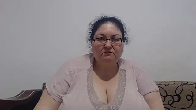 Snapshot of Nykyxo chatting on 06-04-26, 10:42 Nykyxo online show from 06-04-26, 10:42