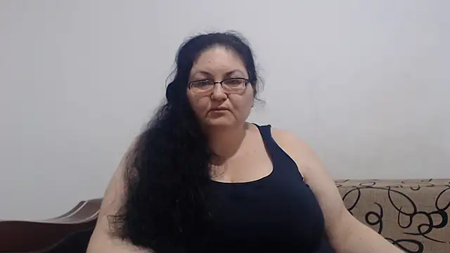 Snapshot of Nykyxo chatting on 06-29-26, 04:28 Nykyxo online show from 06-29-26, 04:28