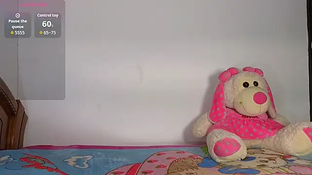 NatyQueen  online show from 09-24-25, 02:01