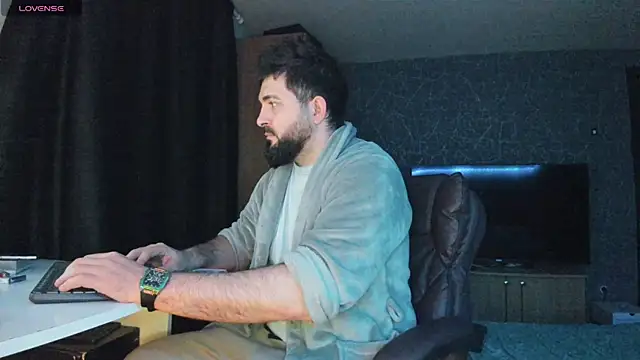 Snapshot of Eduu2322 chatting on 01-08-25, 11:19 Eduu2322 online show from 01-08-25, 11:19