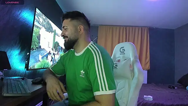 Snapshot of Eduu2322 chatting on 11-03-25, 09:29 Eduu2322 online show from 11-03-25, 09:29