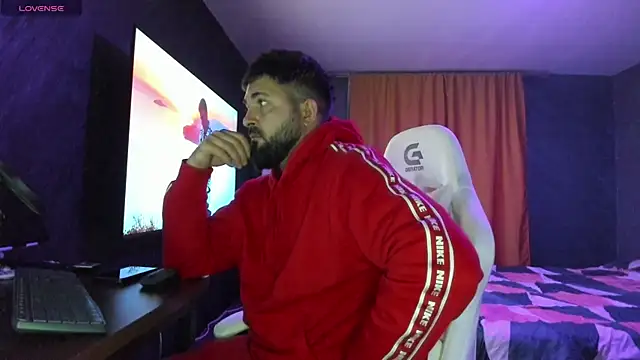 Snapshot of Eduu2322 chatting on 09-30-25, 09:32 Eduu2322 online show from 09-30-25, 09:32