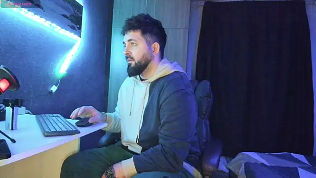 Snapshot of Eduu2322 chatting on 02-26-25, 10:47 Eduu2322 online show from 02-26-25, 10:47