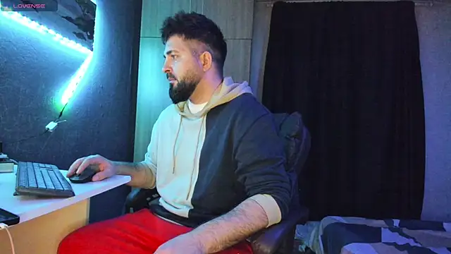 Snapshot of Eduu2322 chatting on 03-17-25, 10:08 Eduu2322 online show from 03-17-25, 10:08