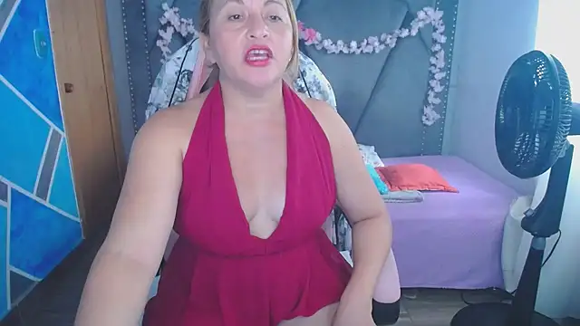 MeganMilF2 online show from 04-29-26, 01:59