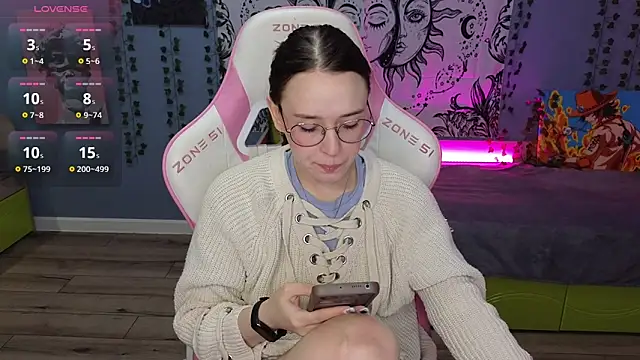 Snapshot of Sweet_frosti chatting on 09-24-25, 02:29 Sweet frosti online show from 09-24-25, 02:29