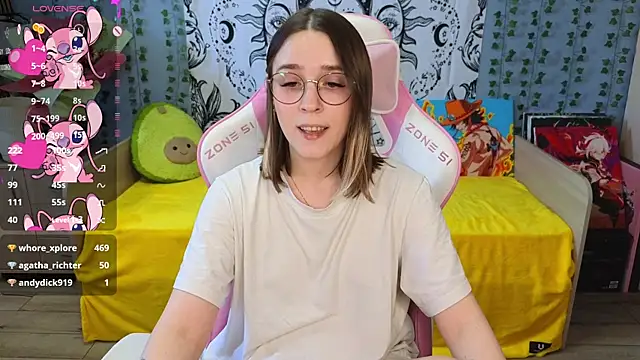 Snapshot of Sweet_frosti chatting on 02-26-25, 03:03 Sweet frosti online show from 02-26-25, 03:03