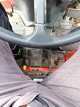 Snapshot of Rico-chow chatting on 09-09-25, 12:14 Rico-chow online show from 09-09-25, 12:14