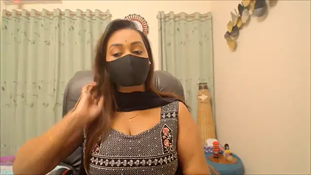 OH-Monica online show from 12-15-25, 08:47