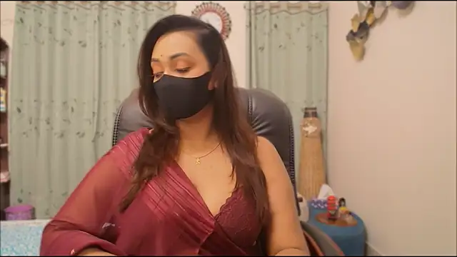 OH-Monica online show from 12-18-25, 07:07