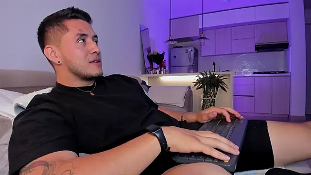 Chriskyle  online show from 03-14-25, 04:54