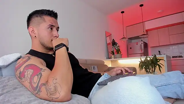 Chriskyle  online show from 12-17-24, 02:44