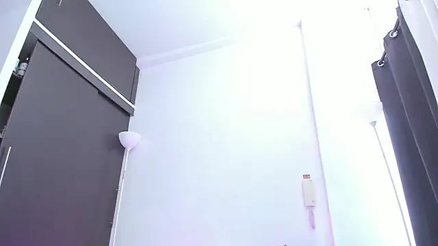 AdammClark1 online show from 05-08-26, 07:17