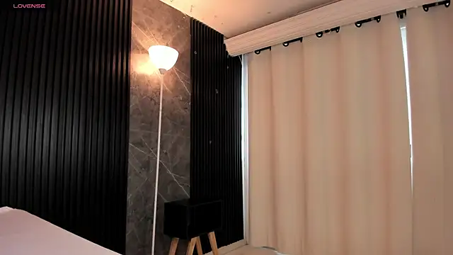 AdammClark1 online show from 11-07-25, 09:52