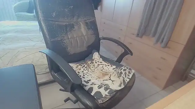 papillonhotofficial online show from 04-26-26, 03:31