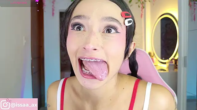 Snapshot of issagarcia chatting on 02-23-26, 10:21 issagarcia online show from 02-23-26, 10:21