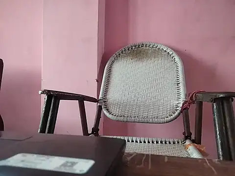 Snapshot of damsexy4 chatting on 10-12-25, 03:41 damsexy4 online show from 10-12-25, 03:41