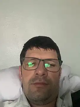 Juliano2289 online show from 05-15-26, 07:56