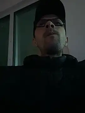 Juliano2289 online show from 06-21-26, 12:11