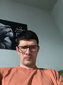 Juliano2289 online show from 06-06-26, 07:19