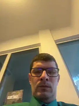 Juliano2289 online show from 04-16-26, 06:08