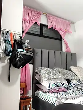 CurvySara1 online show from 01-15-26, 08:45