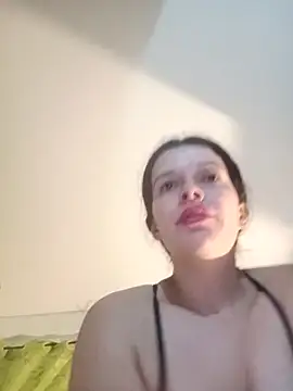 CurvySara1 online show from 09-18-25, 09:51